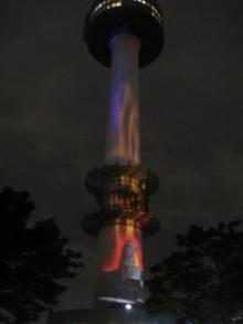 046